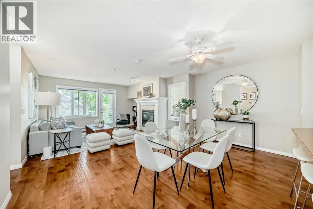 303, 40 Parkridge View SE