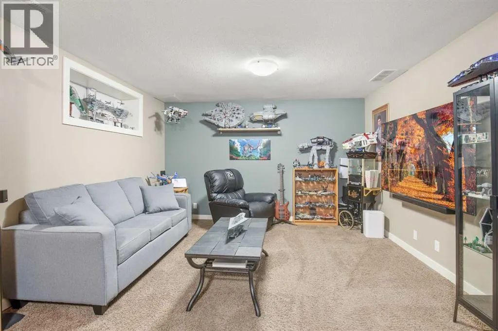 40 Iron Wolf Court