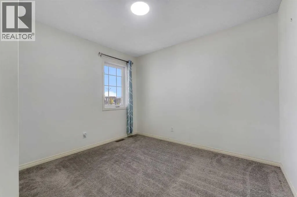 34 Copperstone Road SE