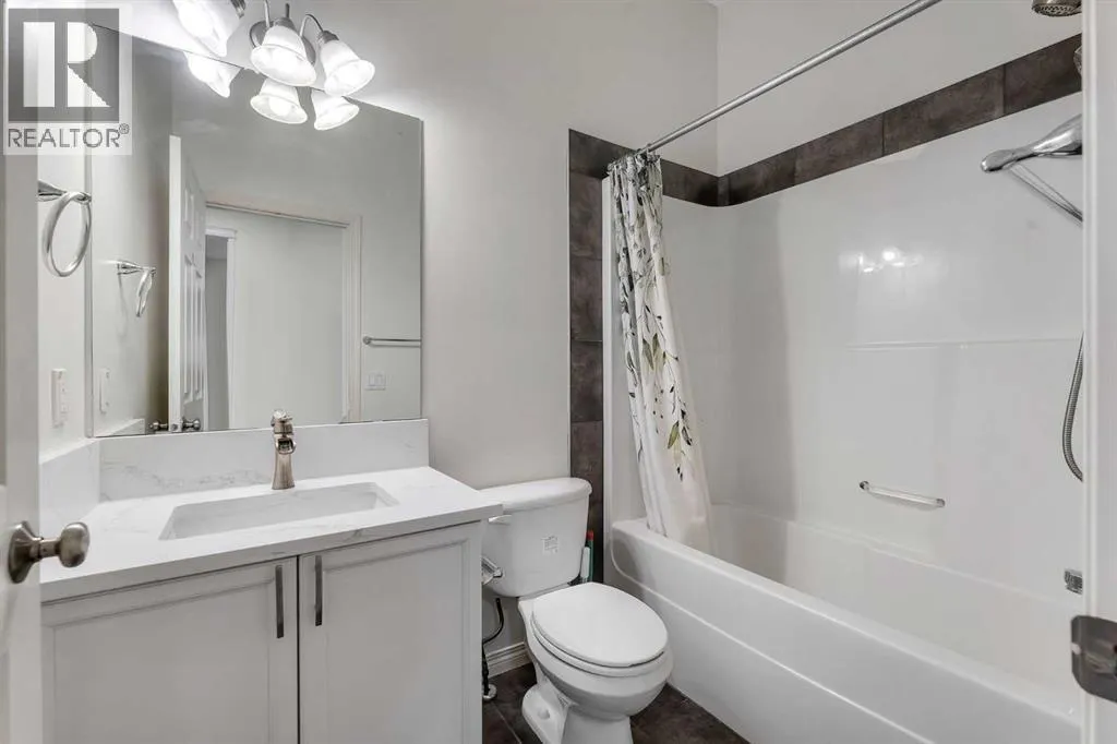 34 Copperstone Road SE