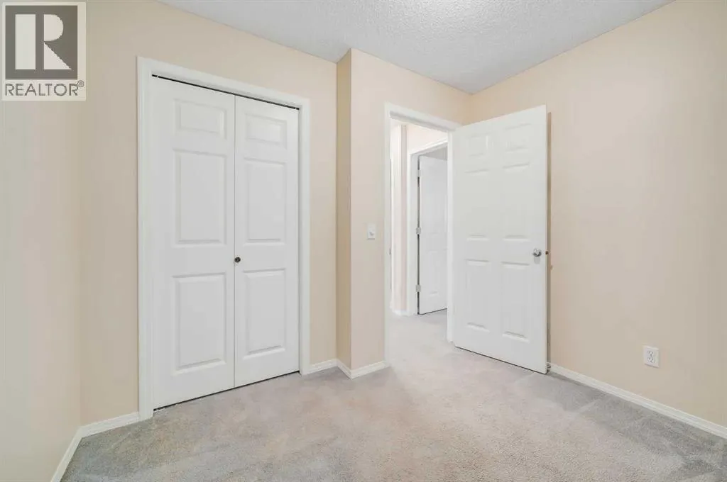 677 Regal Park NE