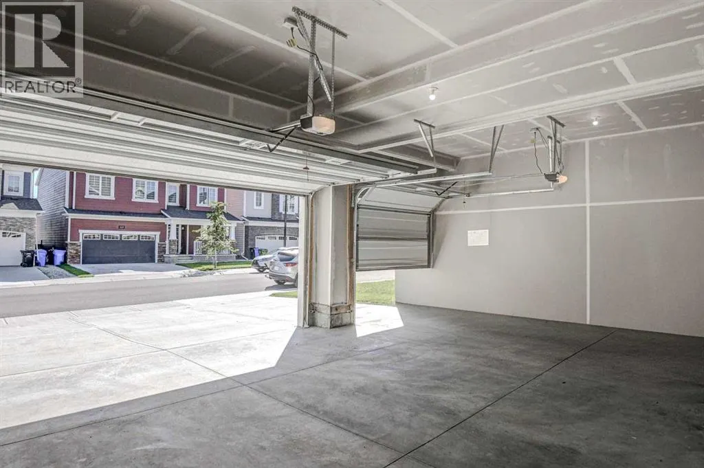 114 Yorkville Street SW
