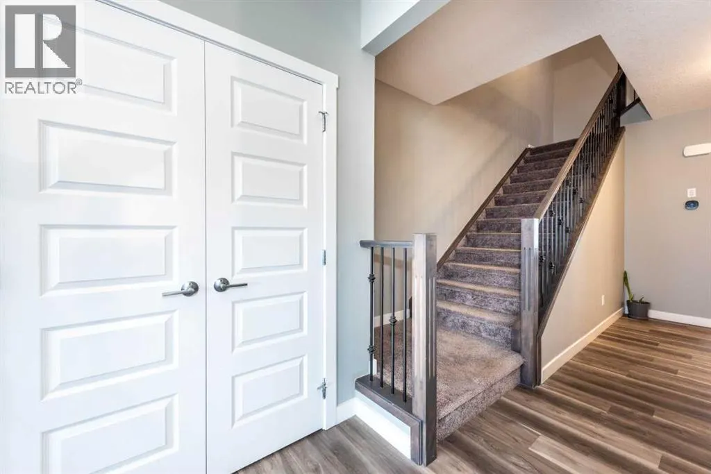 29 homestesd Crest NE