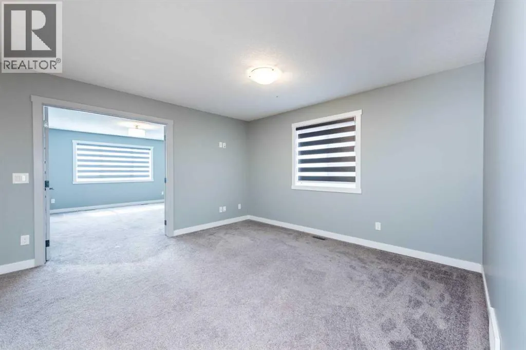 29 homestesd Crest NE
