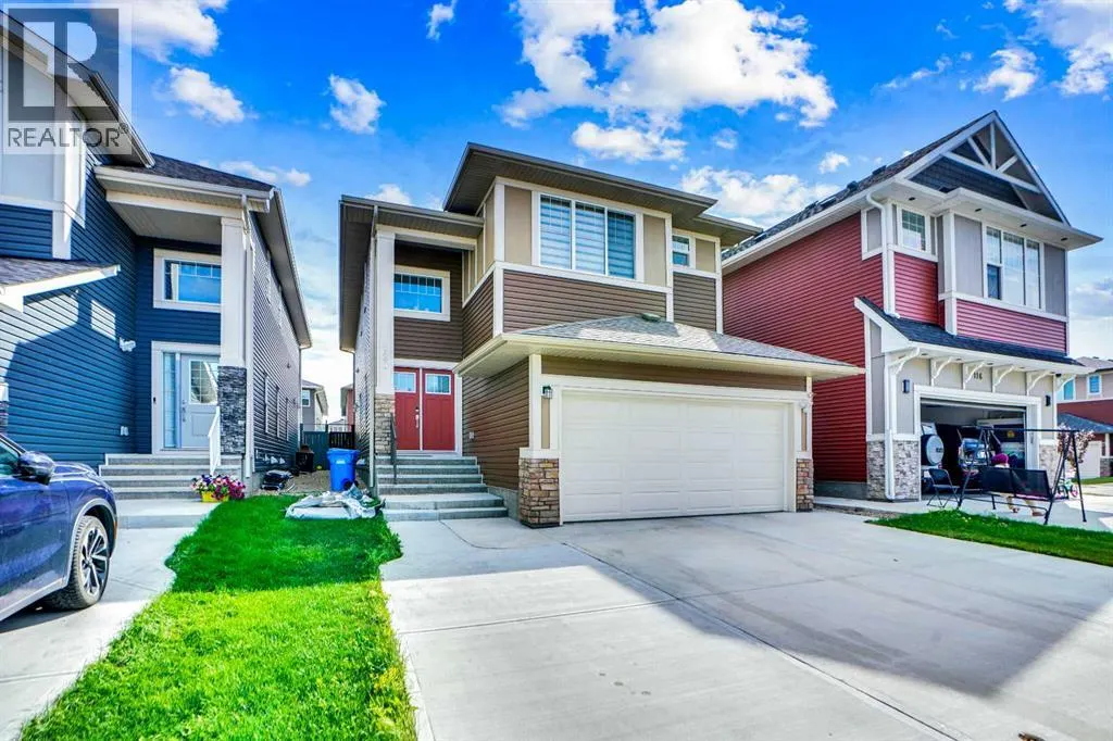 120 Saddlestone Grove NE