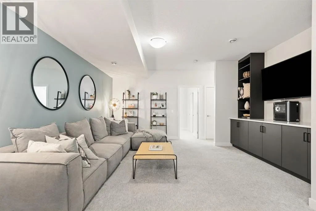 1002 Harmony Parade
