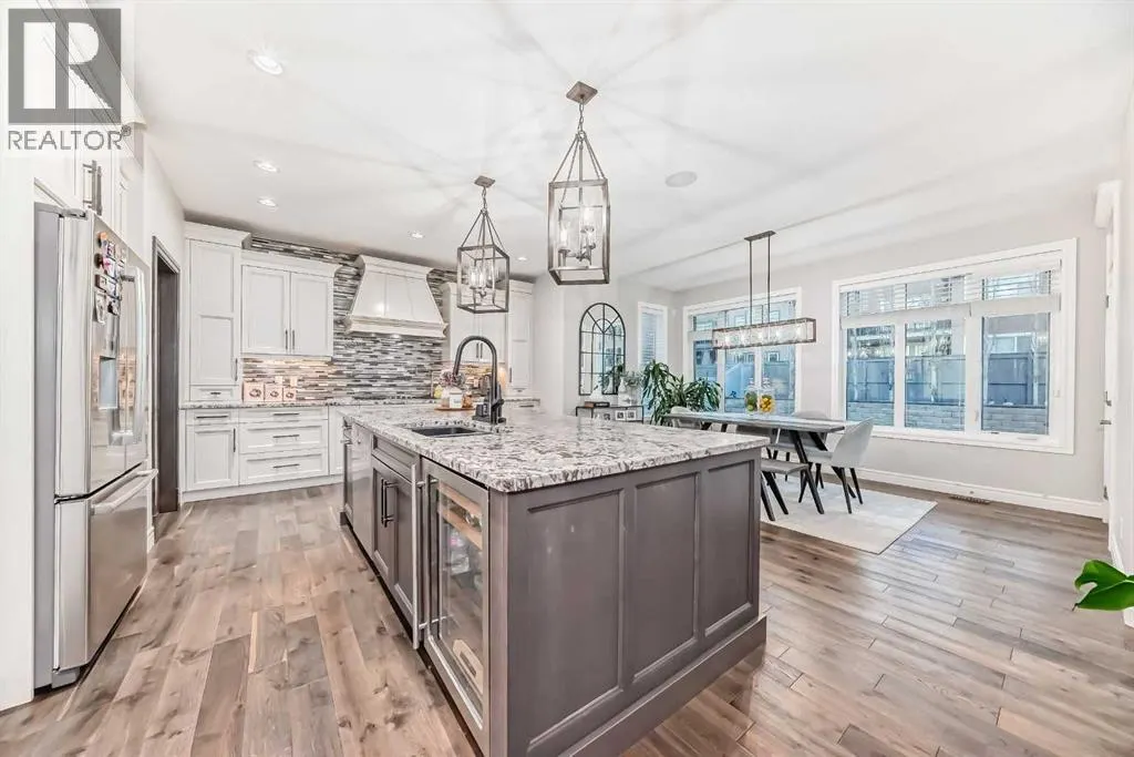 264 Stonemere Close