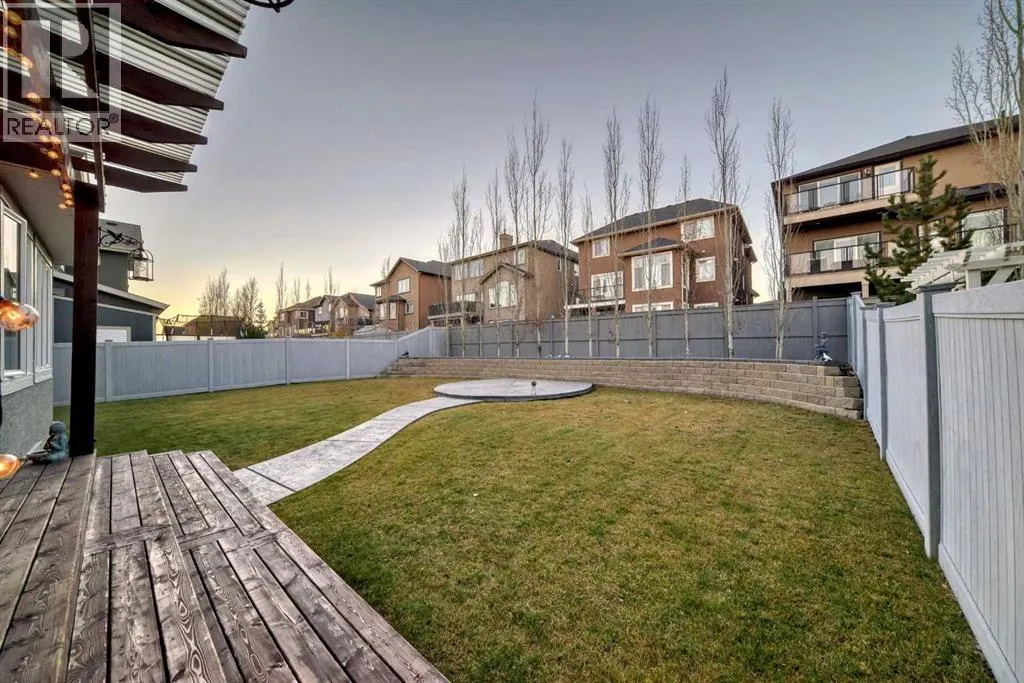 264 Stonemere Close