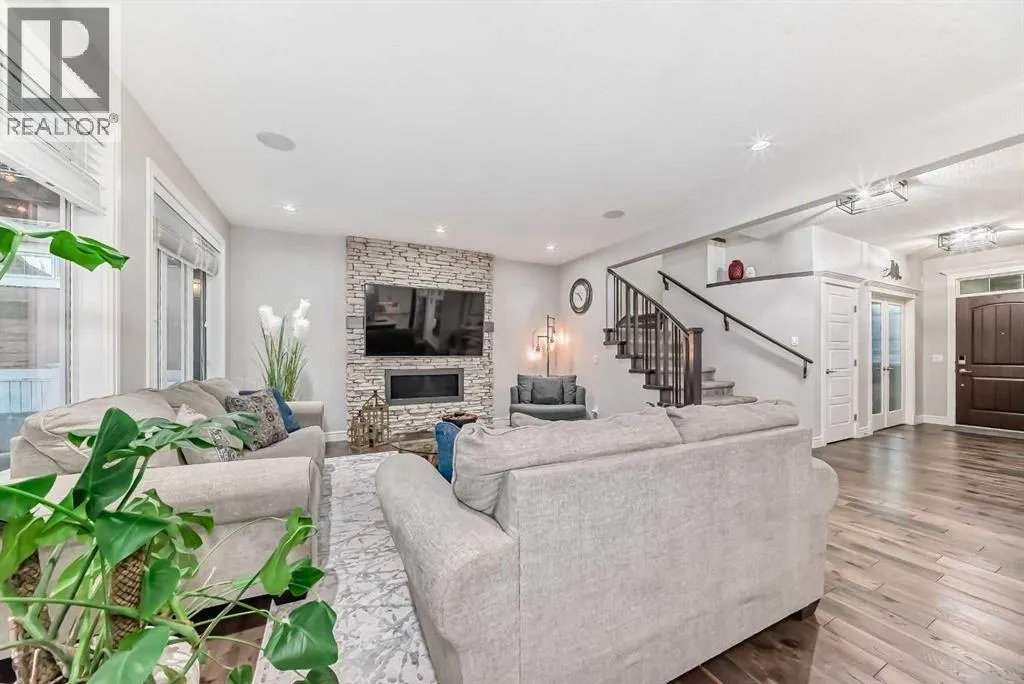 264 Stonemere Close
