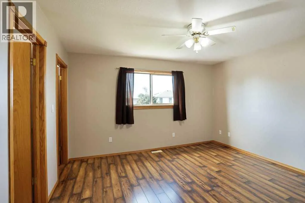 75 Upland Road W