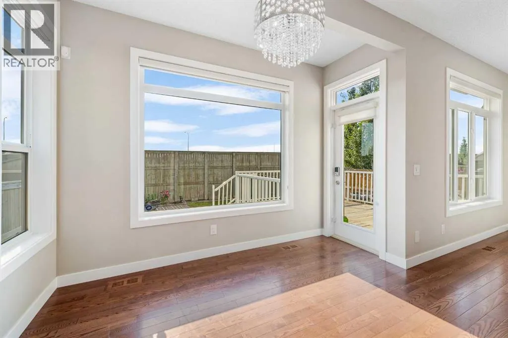 237 Panton Way NW
