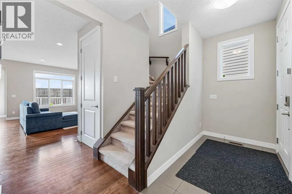 237 Panton Way NW