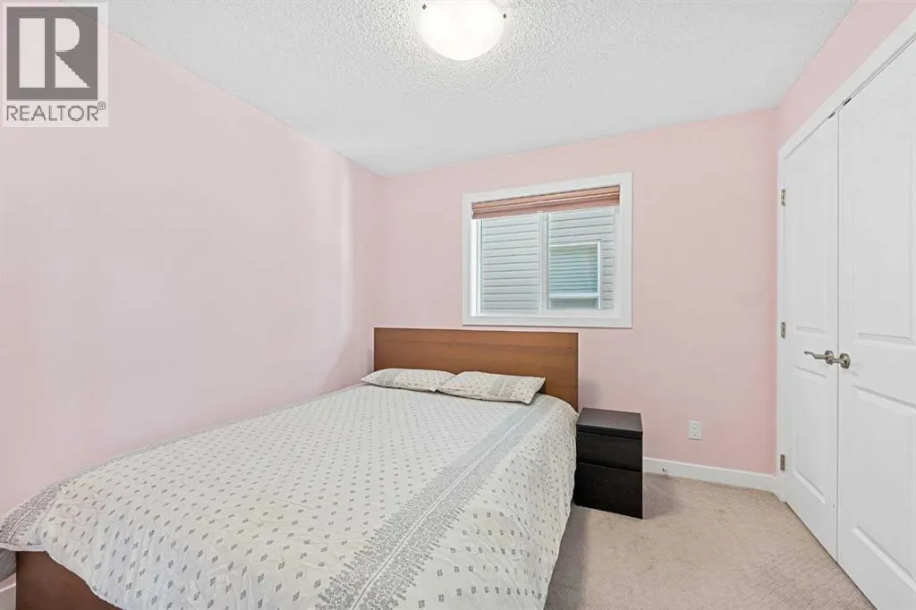 237 Panton Way NW