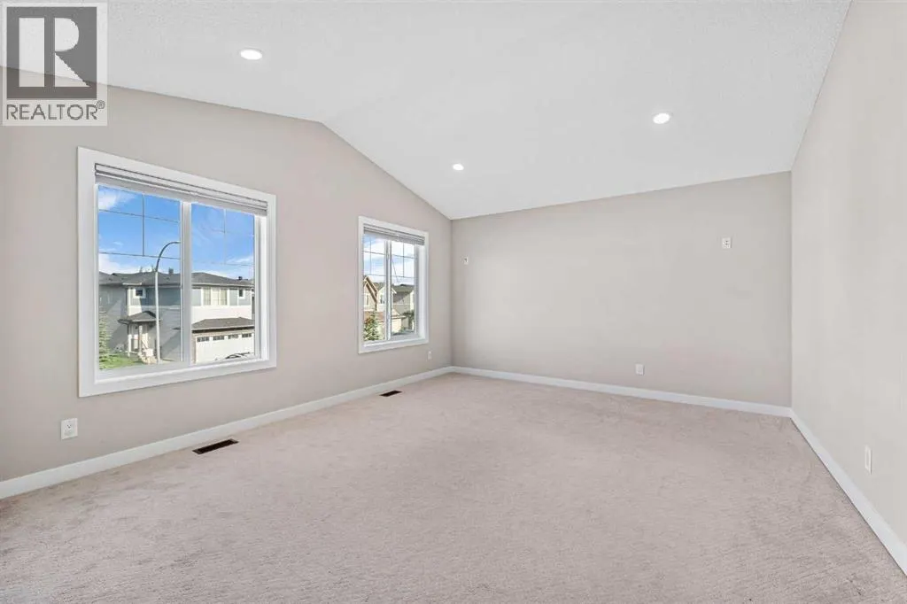 237 Panton Way NW
