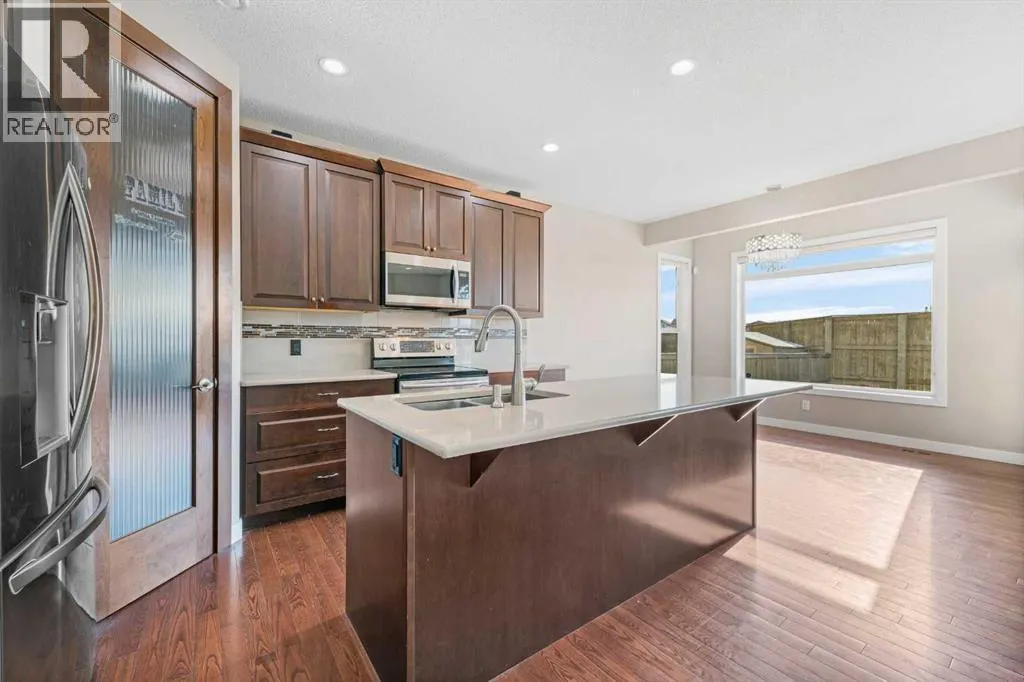 237 Panton Way NW