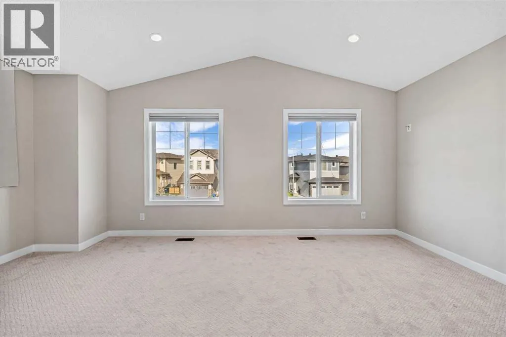 237 Panton Way NW