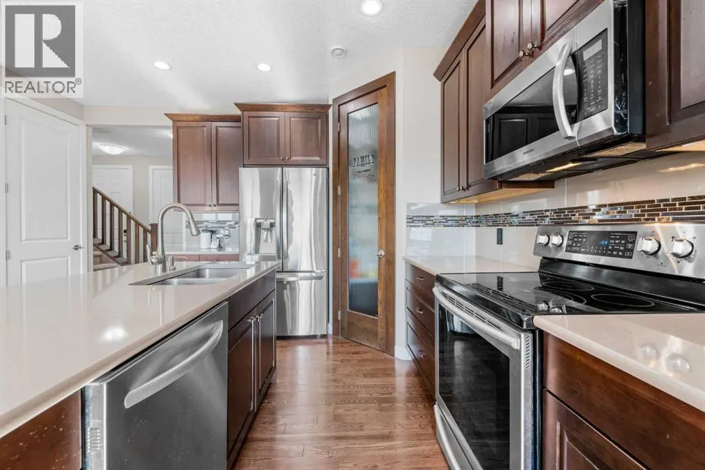 237 Panton Way NW