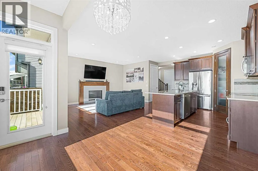 237 Panton Way NW