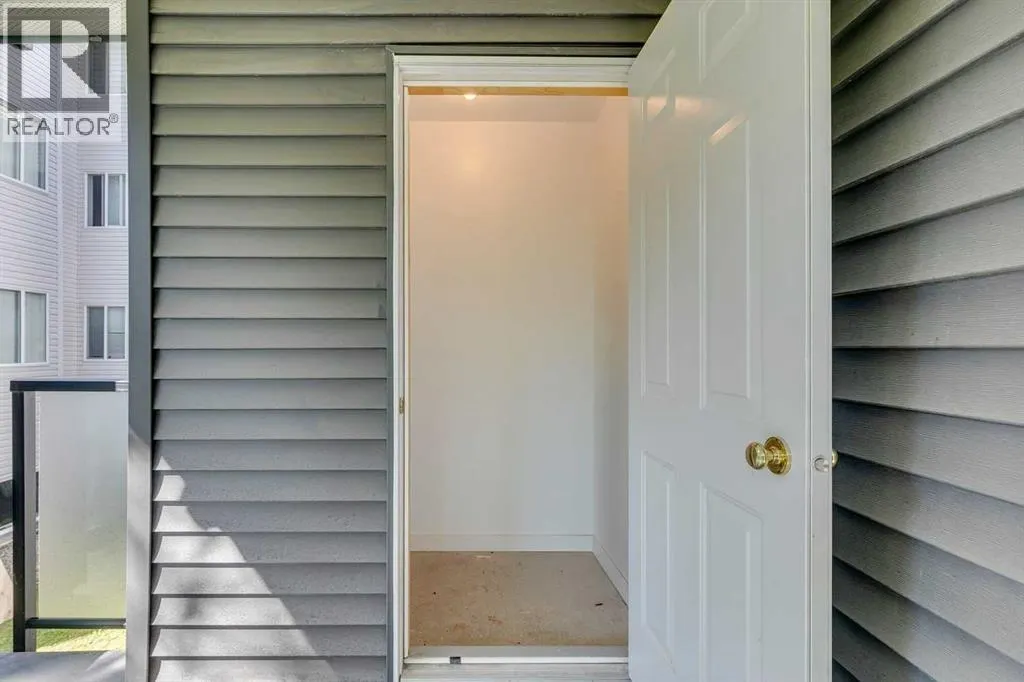 215, 30 Sierra Morena Mews SW