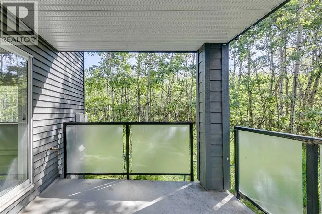 215, 30 Sierra Morena Mews SW