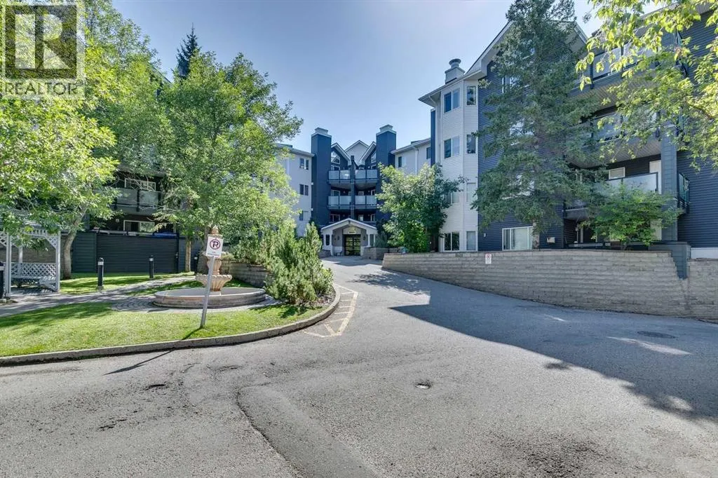 215, 30 Sierra Morena Mews SW