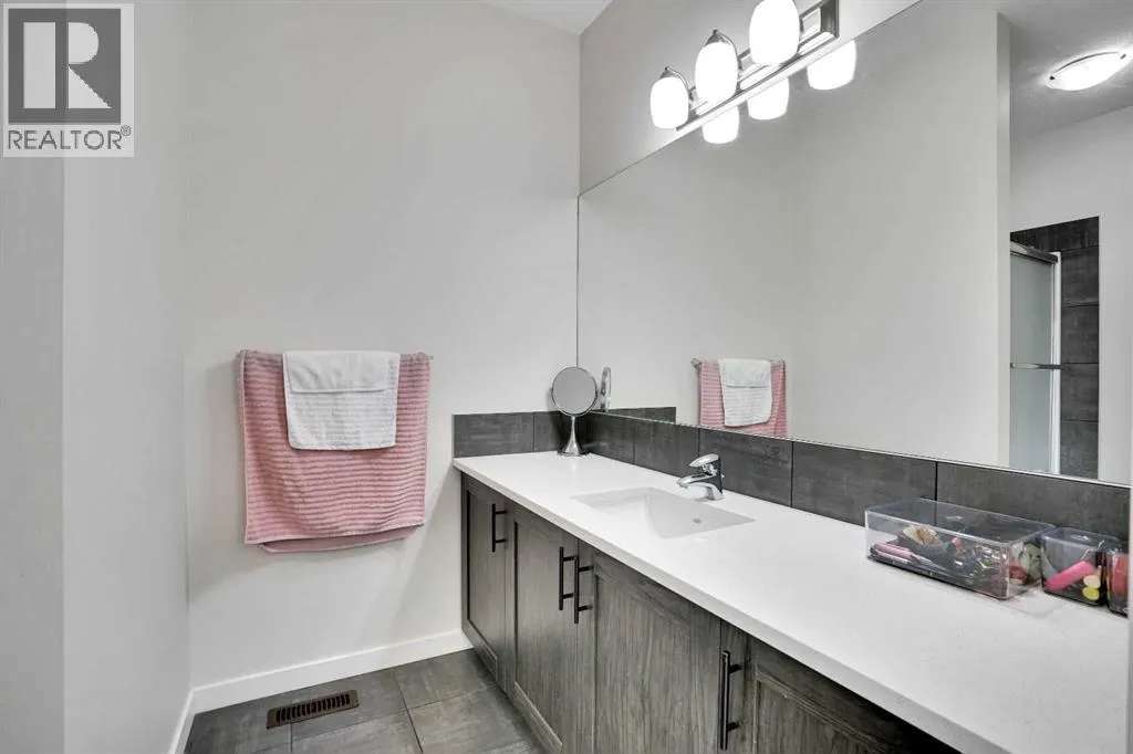 22 Savanna Villas NE