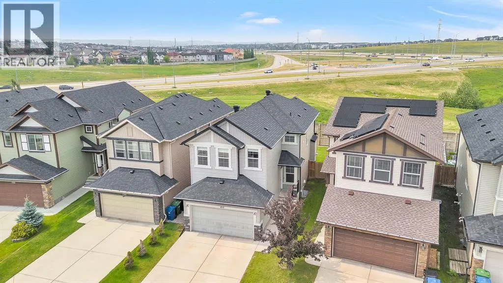 253 Panton Way NW