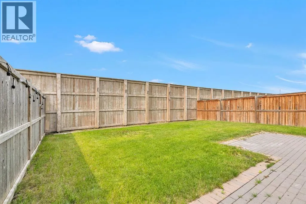 253 Panton Way NW