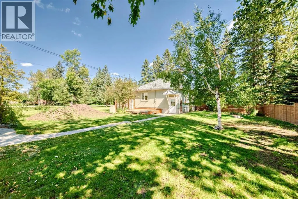520 Royalite Way SE