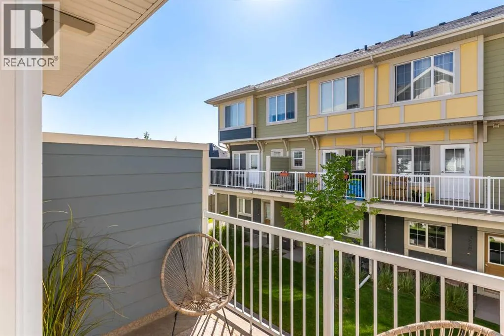 231 Marquis Lane SE