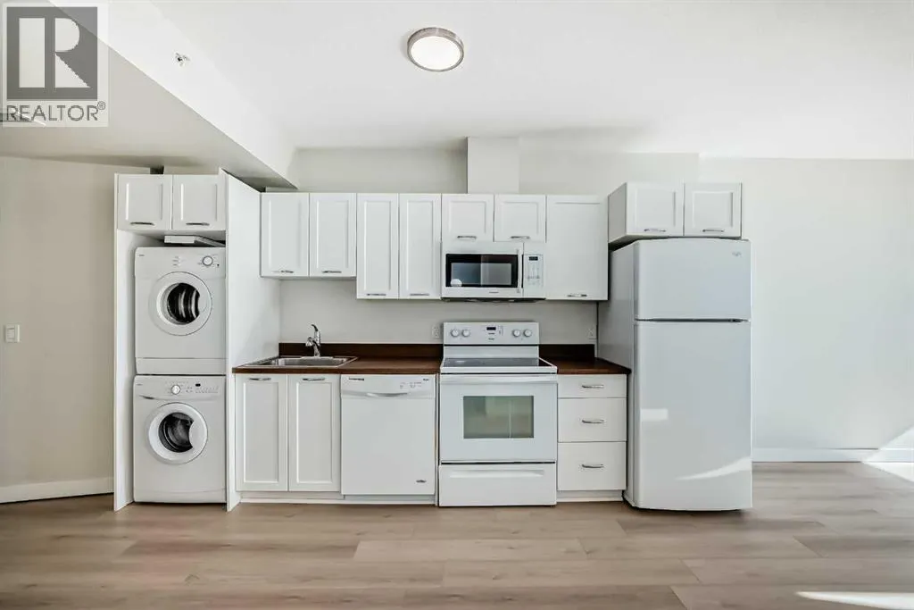 207, 3820 Brentwood Road NW