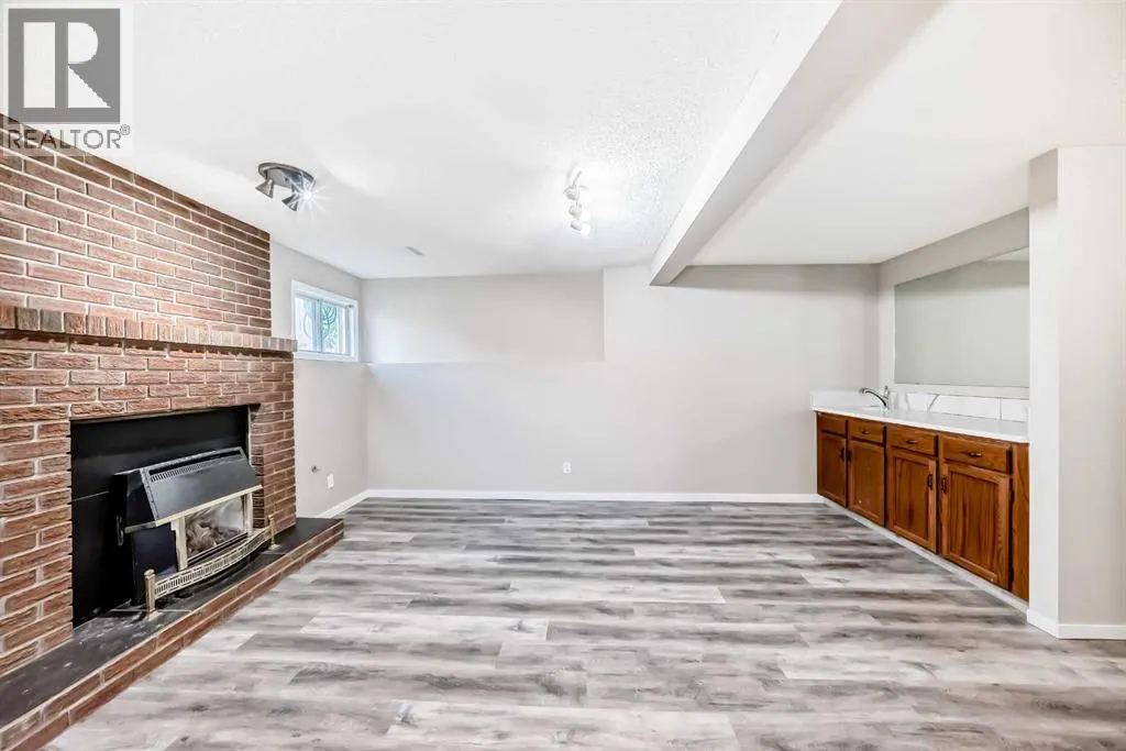 45 Westridge Drive