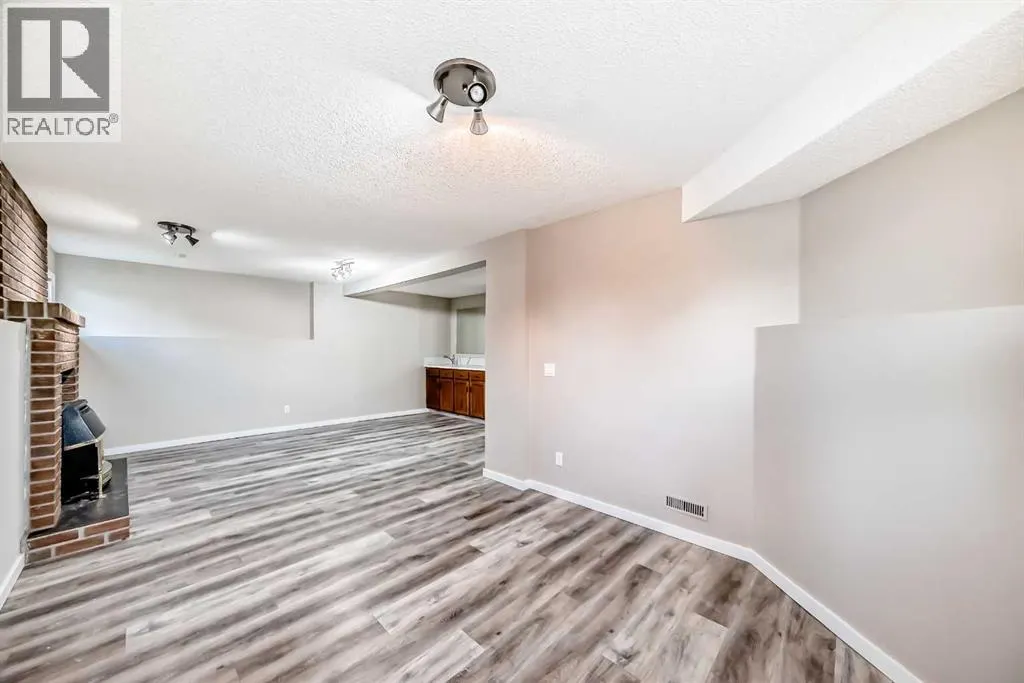 45 Westridge Drive
