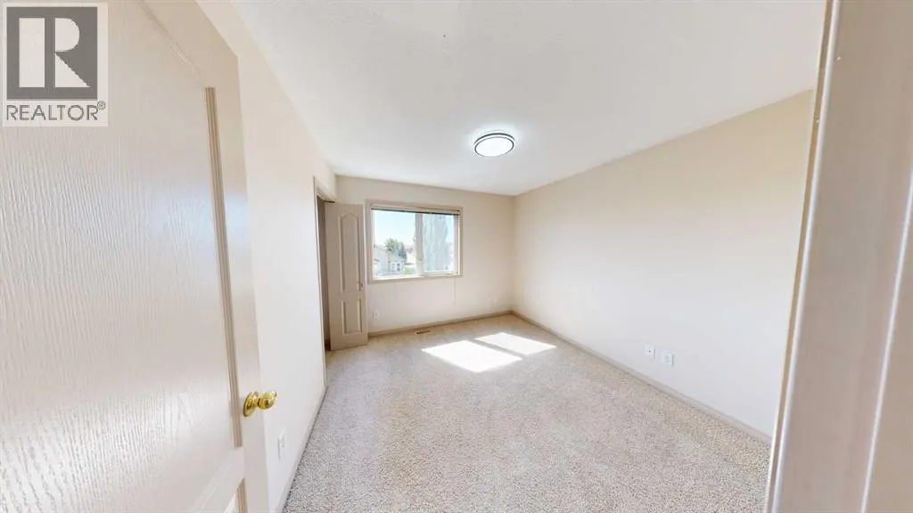 138 Southgate Boulevard S
