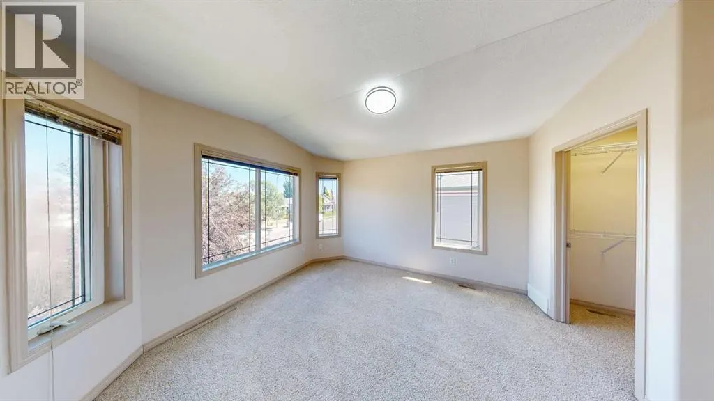 138 Southgate Boulevard S