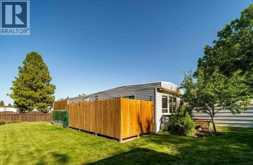 31, 2248 Southview Drive SE