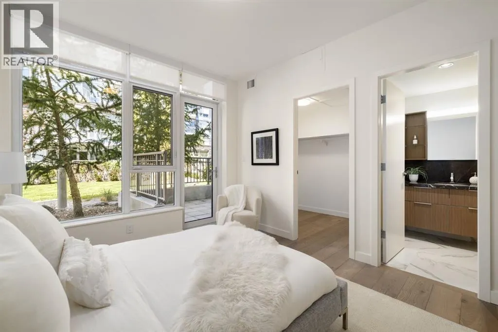 101, 88 Waterfront Mews SW
