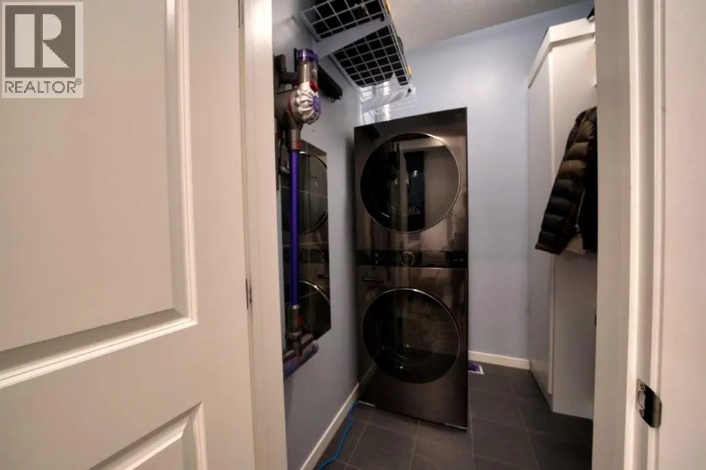 116, 10 Mahogany Mews SE