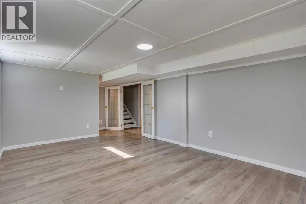 173 Hilltop Crescent