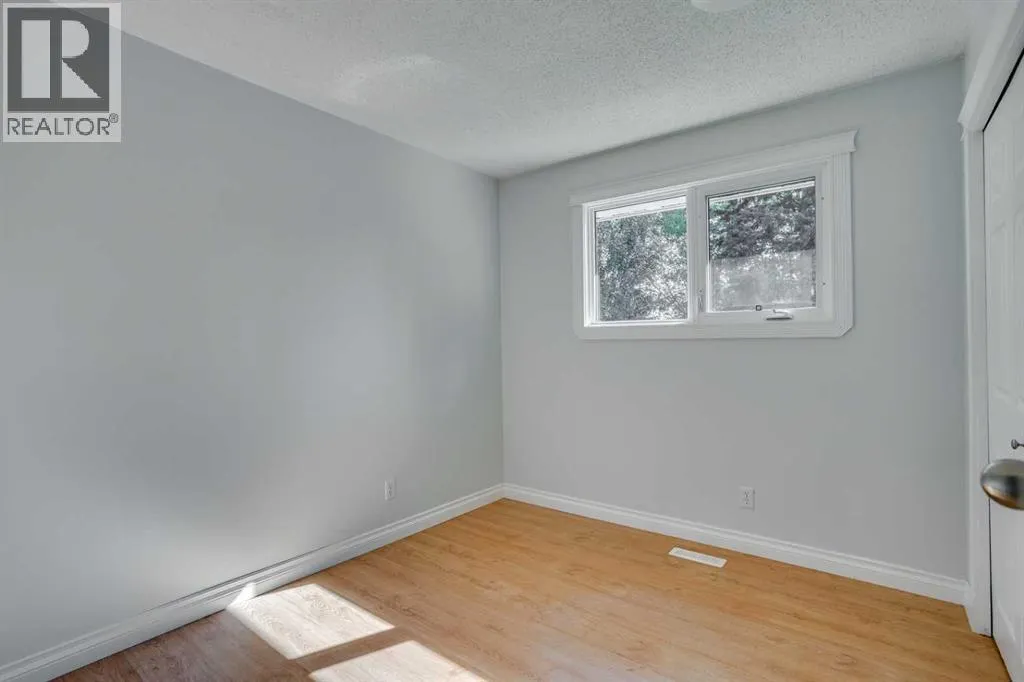 173 Hilltop Crescent