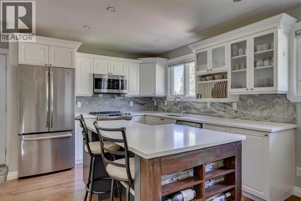 173 Hilltop Crescent