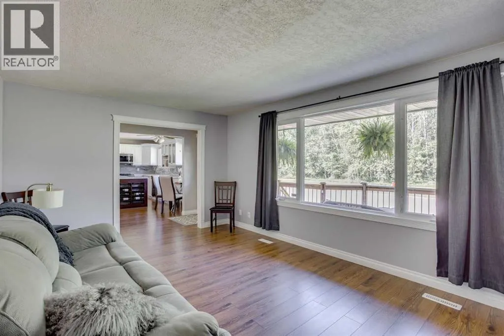 173 Hilltop Crescent