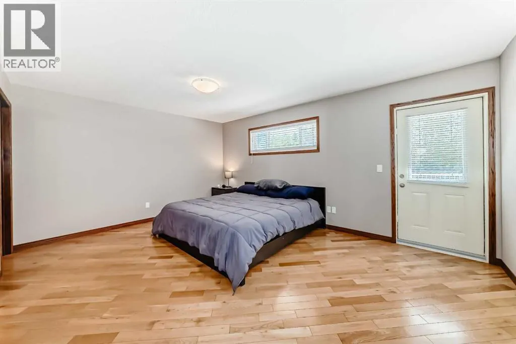 5517 52 AvenueClose