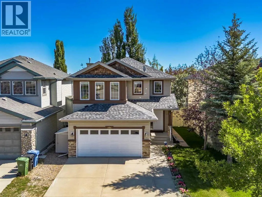 186 Everstone Drive SW