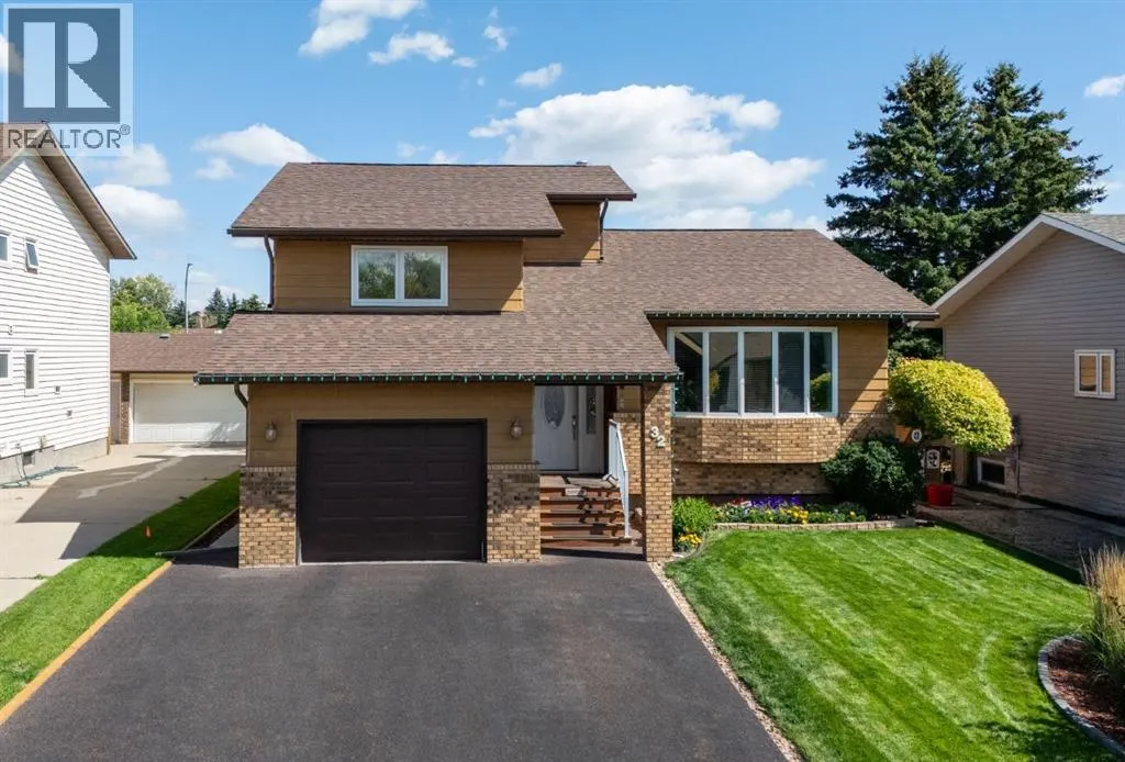 32 Rideau Close SW