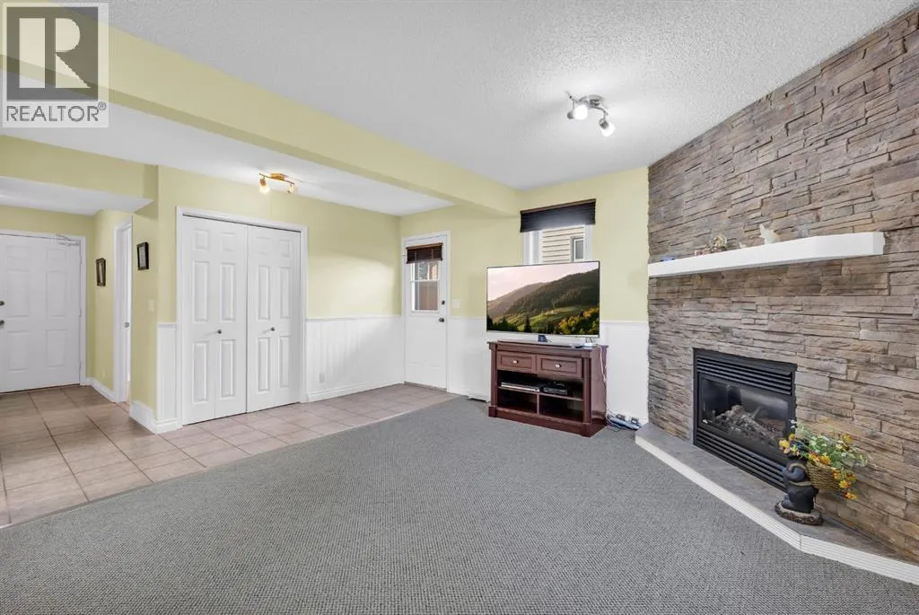 32 Rideau Close SW