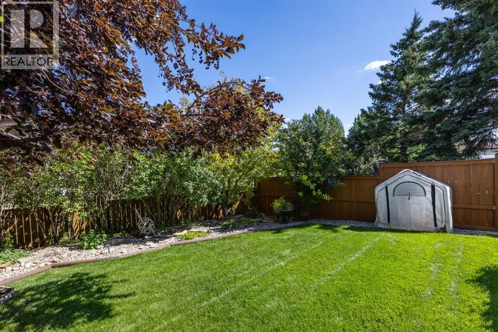 32 Rideau Close SW
