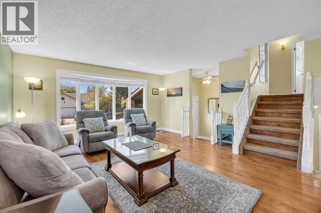 32 Rideau Close SW