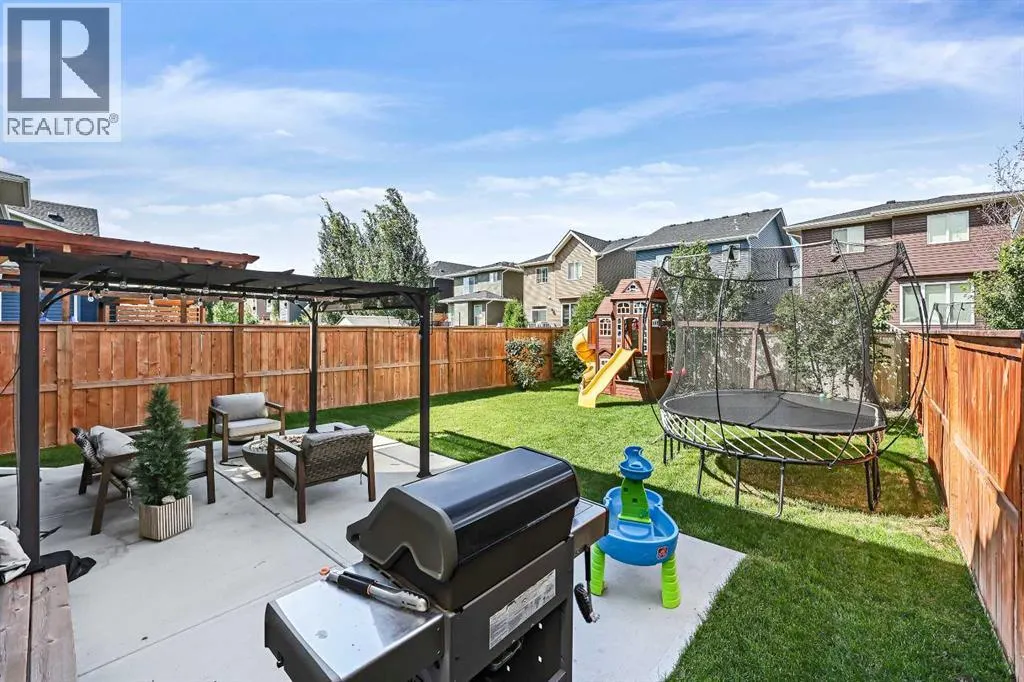 115 Bayview Circle SW