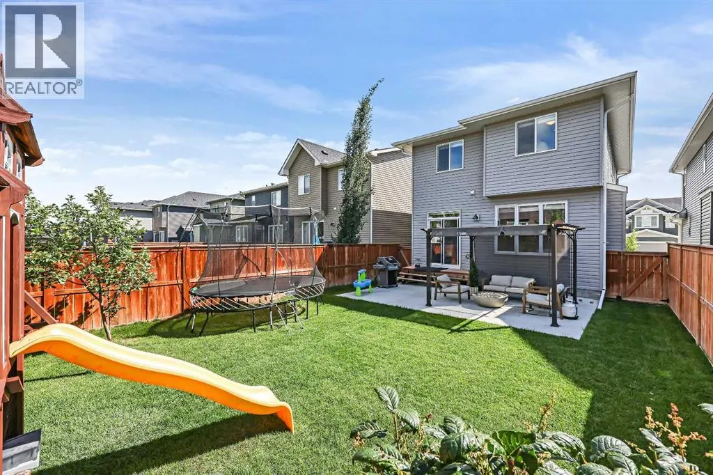115 Bayview Circle SW